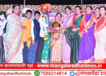 ब्रम्हपुरीचे सुपुत्र प्रमोद बिनवडे यांना आदर्श पत्रकार पुरस्कार प्रदान; ‘या’ गोष्टींची घेतली गेली दखल