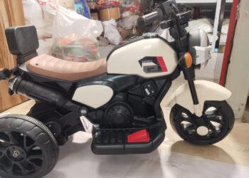 जबरदस्त ऑफर! साडेआठ हजारांची गाडी फक्त 5250 रुपयांत, साडेपाच हजारांची बाईक फक्त 3500 तर साडेसहाची रेंजर सायकल 3800 मध्ये मंगळवेढ्यातील ‘श्री सायकल कंपनी’मध्ये प्रजासत्ताक दिन ऑफर सुरू