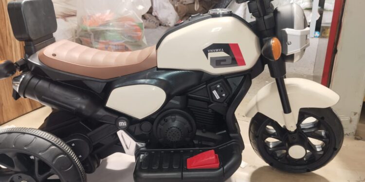 जबरदस्त ऑफर! साडेआठ हजारांची गाडी फक्त 5250 रुपयांत, साडेपाच हजारांची बाईक फक्त 3500 तर साडेसहाची रेंजर सायकल 3800 मध्ये मंगळवेढ्यातील ‘श्री सायकल कंपनी’मध्ये प्रजासत्ताक दिन ऑफर सुरू