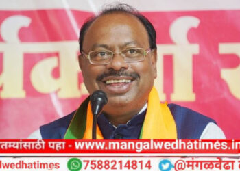 शेतरस्ते बंद करणाऱ्यांवर फौजदारी गुन्हे दाखल करा; पोलीस संरक्षणासह ‘ही’ फी बंद करणार; महसूल मंत्री चंद्रशेखर बावनकुळे यांचे आदेश