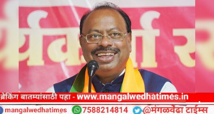 शेतरस्ते बंद करणाऱ्यांवर फौजदारी गुन्हे दाखल करा; पोलीस संरक्षणासह ‘ही’ फी बंद करणार; महसूल मंत्री चंद्रशेखर बावनकुळे यांचे आदेश