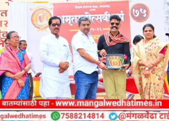 पोरींनो..! तुमच्यासाठी आयुष्यभर खस्ता खाणाऱ्या बापाची मान ताठ ठेवा; प्रा.वसंत हंकारे यांचे काळजाला भिडणारे ‘हे’ शब्द ऐकून तुमच्या जीवनात बदल घडणारच