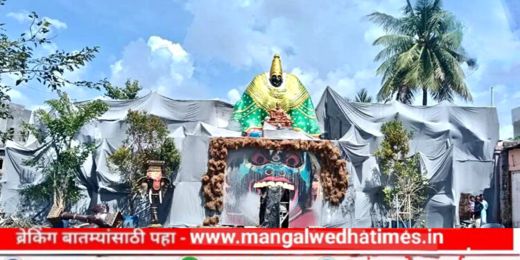 कांतारा देखावा पाहण्यासाठी सर्वाधिक गर्दी झालेल्या मंडळाकडून यंदा महिषासुर जंगल व वधाचा देखावा; मिरवणुकीसाठी ‘हे’ आकर्षण राहणार