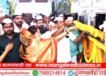 भैरवनाथ शुगरचा १२ वा गळीत हंगामचा बॉयलर अग्नी प्रदीपन शुभारंभ उत्साहात; कारखान्याचे ६ लाख मे.टन गाळपाचे उदिष्ट पूर्ण करू; चेअरमन अनिल सावंत यांनी दिले शेतकऱ्यांना आश्वासन