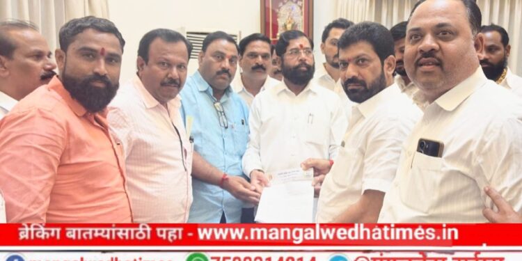 मंगळवेढ्याचा ‘हा’ प्रस्ताव आपल्या स्तरावर प्रलंबित; सत्ताधारी पक्षाच्या दुर्लक्षामुळे अनेक प्रश्न रखडले; अनिल सावंत यांनी उपमुख्यमंत्र्याकडे केली महत्त्वाची मागणी