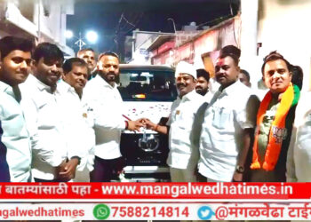 नाद करती काय..! भाजप जिल्हाध्यक्षांना कार्यकर्त्यांनी दिली आलिशान फोर्च्यूनर गिफ्ट; चव्हाण यांना विधानपरिषदेवर घेण्याची निष्ठावंत कार्यकर्त्यांची मागणी; राज्यभर होतेय चर्चा