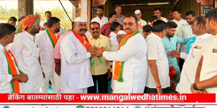 भालके गटाला ‘महाधक्का’! अनेक वर्षांची साथ सुटली; बाबासाहेब गायकवाडांचा ‘रामराम’; कार्यकर्त्यांसह भाजपमध्ये जाहीर प्रवेश