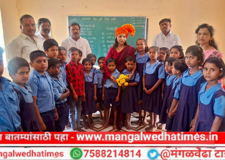 मंगळवेढ्यात सभापतींचा ‘सपाटा’! पहिल्याच दिवशी शाळा अन् पोषण आहाराची झाडाझडती; हार-तुरे बाजूला सारून सभापती दिपाली ताड यांनी जाणून घेतल्या मुलांच्या अडचणी