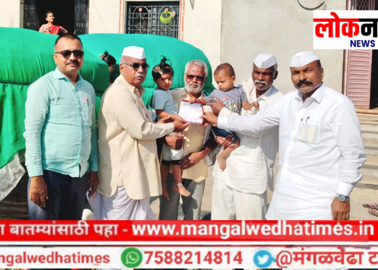 ​दु:खद प्रसंगी माणुसकीचे दर्शन! धनश्री व सीताराम परिवारातर्फे मंगळवेढा तालुक्यातील अपघातग्रस्त कुटुंबांना मदतीचा हात