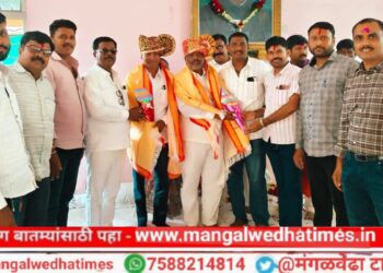 शिक्षक बँकेवर ‘गुरुजीं’चा डंका! शिवाजी पाटील गुरुजी व गुलाबराव पाटील यांच्या निवडीनंतर मुंढेवाडीत जल्लोष, भव्य नागरी सत्कार संपन्न